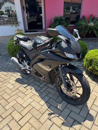 YAMAHA YZF R15 YAMAHA YZF R15